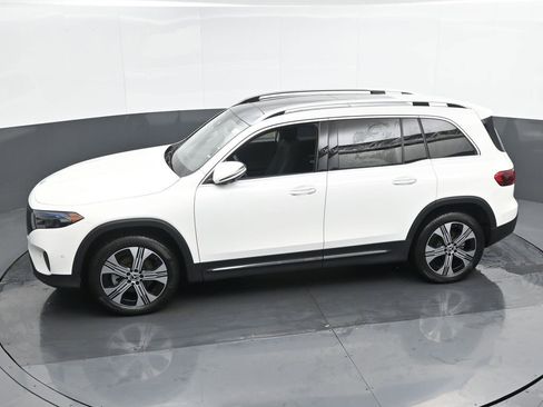 New 2024 Mercedes-Benz EQB 300 4MATIC image 37