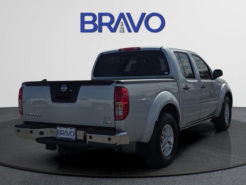 Used 2019 Nissan Frontier SV w/ Value Truck Package RWD image 4