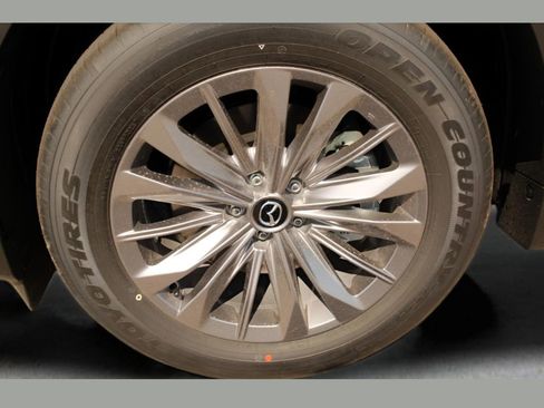 Used 2025 MAZDA CX-90 3.3 Turbo w/ Preferred Package image 9