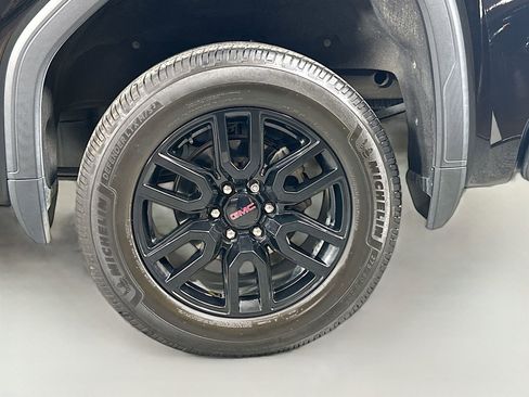 Used 2022 GMC Sierra 1500 Elevation w/ Elevation Premium Package image 35