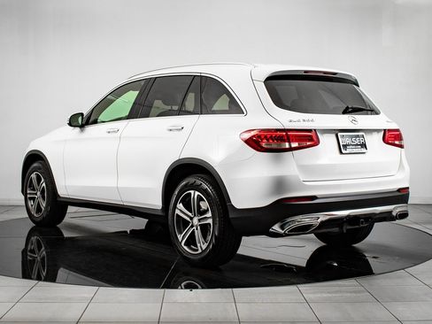 Used 2017 Mercedes-Benz GLC 300 4MATIC image 11