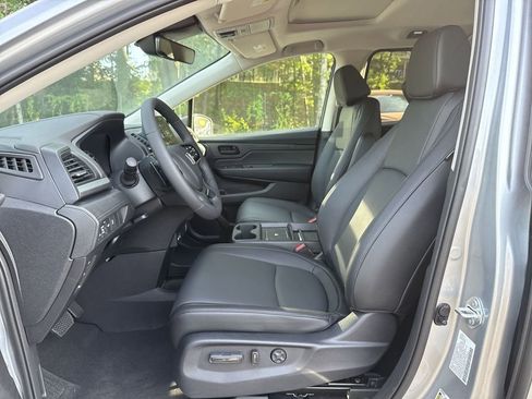 New 2026 Honda Odyssey EX-L image 13