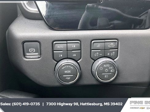 New 2026 Chevrolet Silverado 1500 LT Trail Boss w/ LT Trail Boss Premium Package AWD/4WD image 23