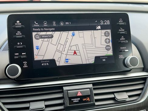 Used 2020 Honda Accord Touring image 33