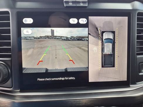 New 2026 Ford F250 Lariat w/ Lariat Premium Package image 10