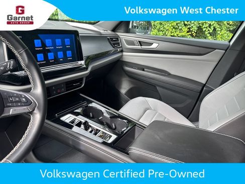 Used 2024 Volkswagen Atlas Cross Sport SEL AWD/4WD image 13