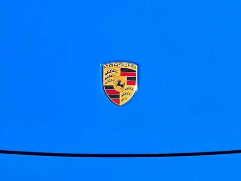 Certified 2023 Porsche 911 Carrera 4 w/ Sport Package AWD/4WD image 25