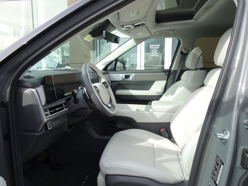 New 2026 Hyundai Santa Fe Calligraphy AWD/4WD image 8