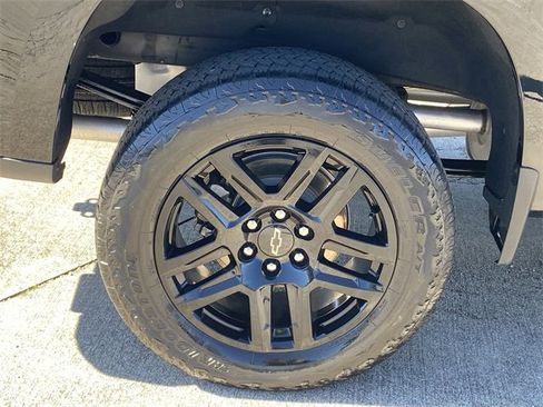 Certified 2024 Chevrolet Silverado 1500 LT Trail Boss w/ LT Trail Boss Premium Package image 33