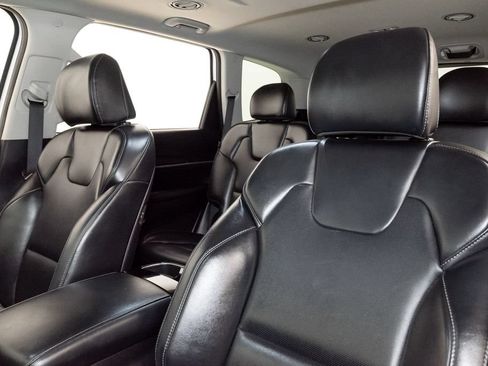 Used 2025 Kia Telluride S AWD/4WD image 12