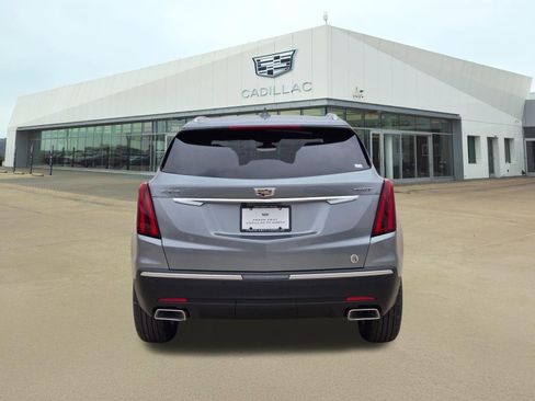 New 2026 Cadillac XT5 Luxury w/ LPO, Floor Liner Package image 5