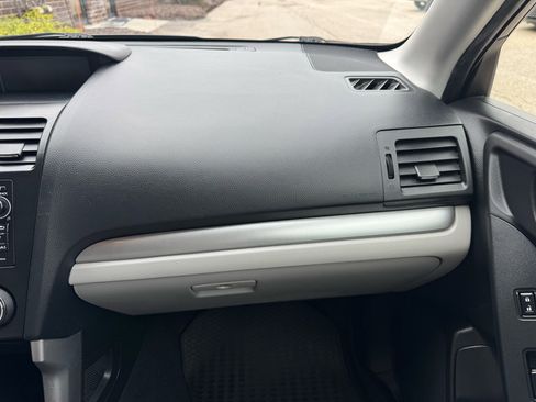 Used 2014 Subaru Forester 2.5i Premium w/ All-Weather Package image 18