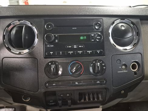 Used 2008 Ford F350 XLT image 25