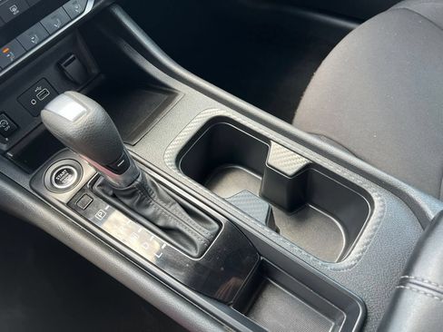 Used 2024 Nissan Sentra S FWD image 37