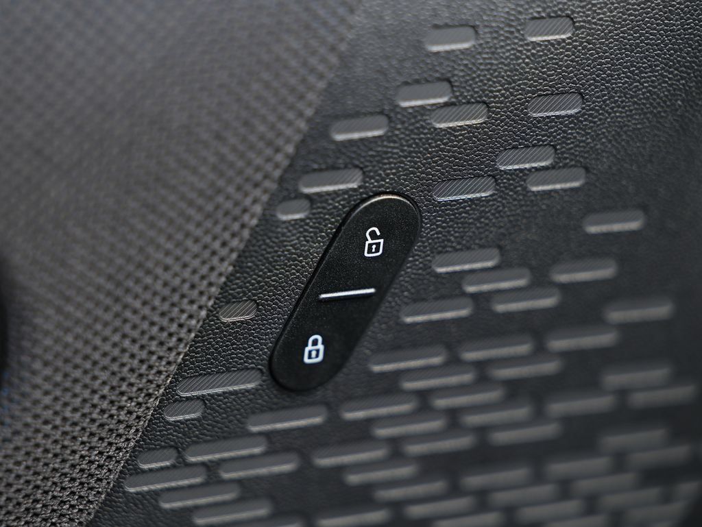 New 2026 MINI Cooper S FWD image 16