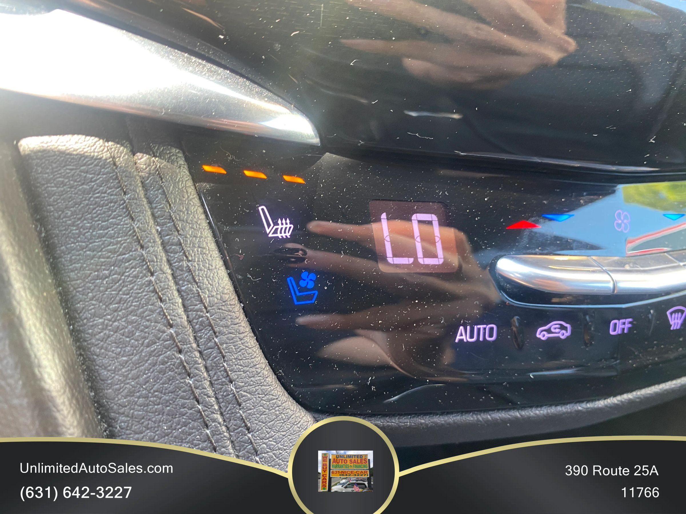 Used 2020 Cadillac XT6 Premium Luxury w/ Platinum Package AWD/4WD image 11