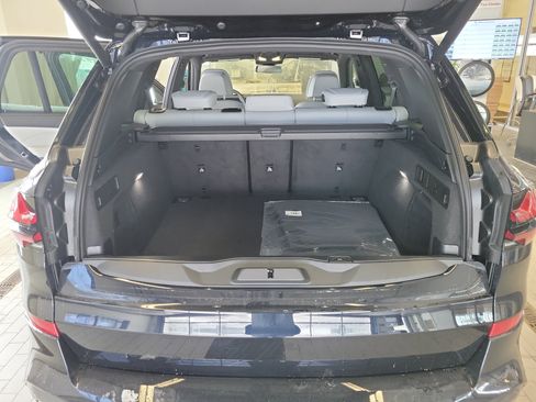 Used 2026 BMW X5 xDrive40i AWD/4WD image 17