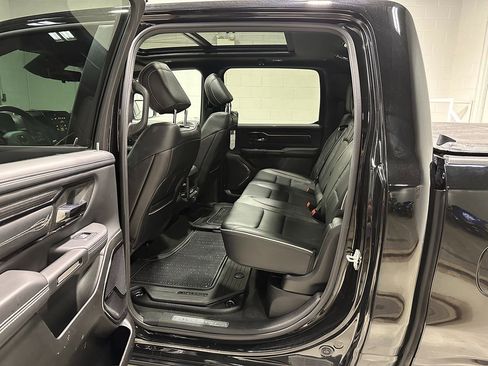 Used 2024 RAM 1500 Limited AWD/4WD image 23