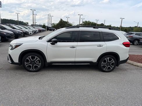 Used 2024 Subaru Ascent Touring w/ Popular Package #2 AWD/4WD image 9