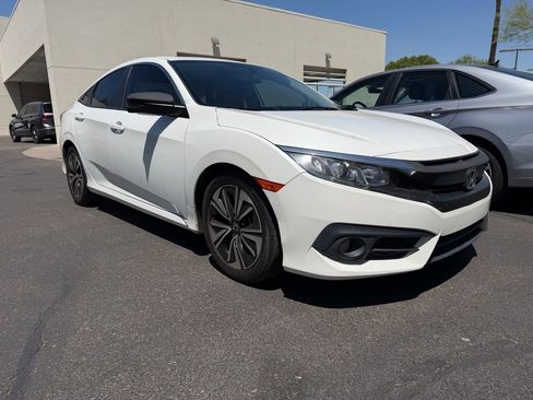 Used 2018 Honda Civic EX-T image 6
