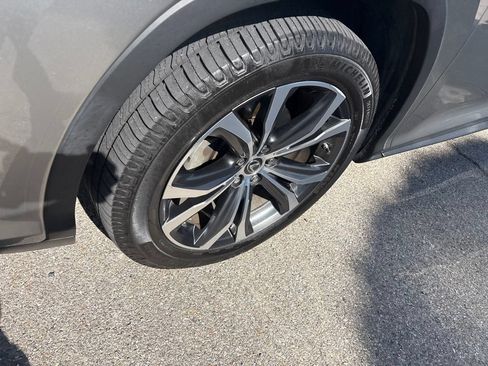 Used 2019 Lexus RX 350L FWD image 9