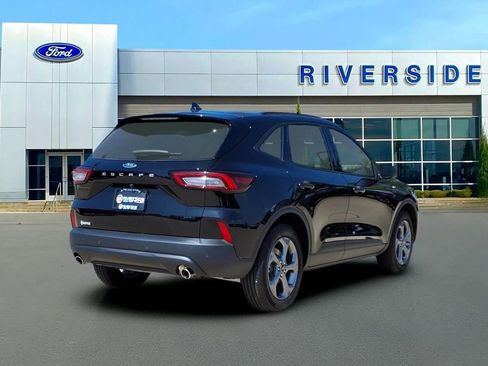 Used 2026 Ford Escape ST-Line w/ Tech Pack #1 FWD image 7