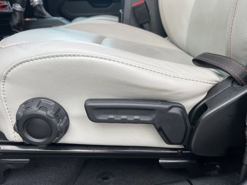 Certified 2021 Jeep Gladiator Mojave image 21