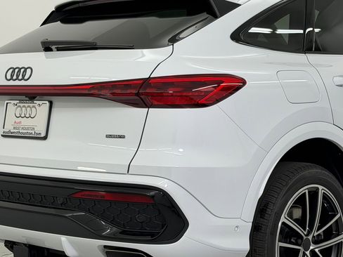 New 2026 Audi Q5 Premium Plus image 13
