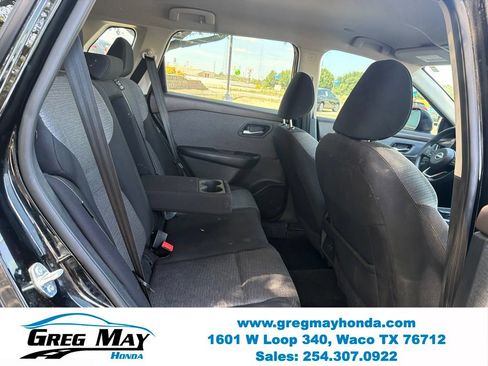 Used 2023 Nissan Rogue SV FWD image 27