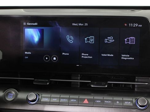 Certified 2025 Hyundai Kona SEL image 8