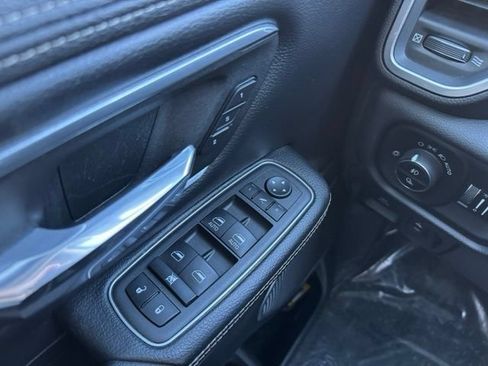 Used 2022 RAM 1500 Laramie AWD/4WD image 27