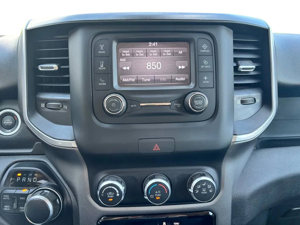 Used 2020 RAM 1500 Big Horn AWD/4WD image 16