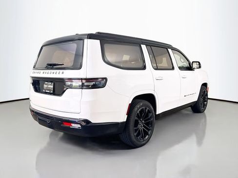 Used 2023 Jeep Grand Wagoneer Series III w/ Quick Order Packagew 28T image 7