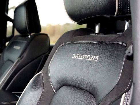 Used 2022 RAM 1500 Laramie w/ Sport Appearance Package image 14