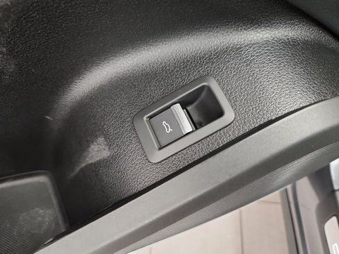 Used 2023 Audi Q5 2.0T Premium Plus w/ Premium Plus Package image 12