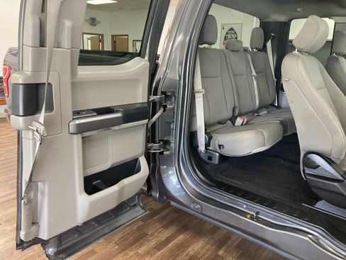 Used 2019 Ford F150 XLT AWD/4WD image 18