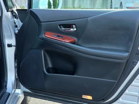 Used 2011 Lexus HS 250h image 27