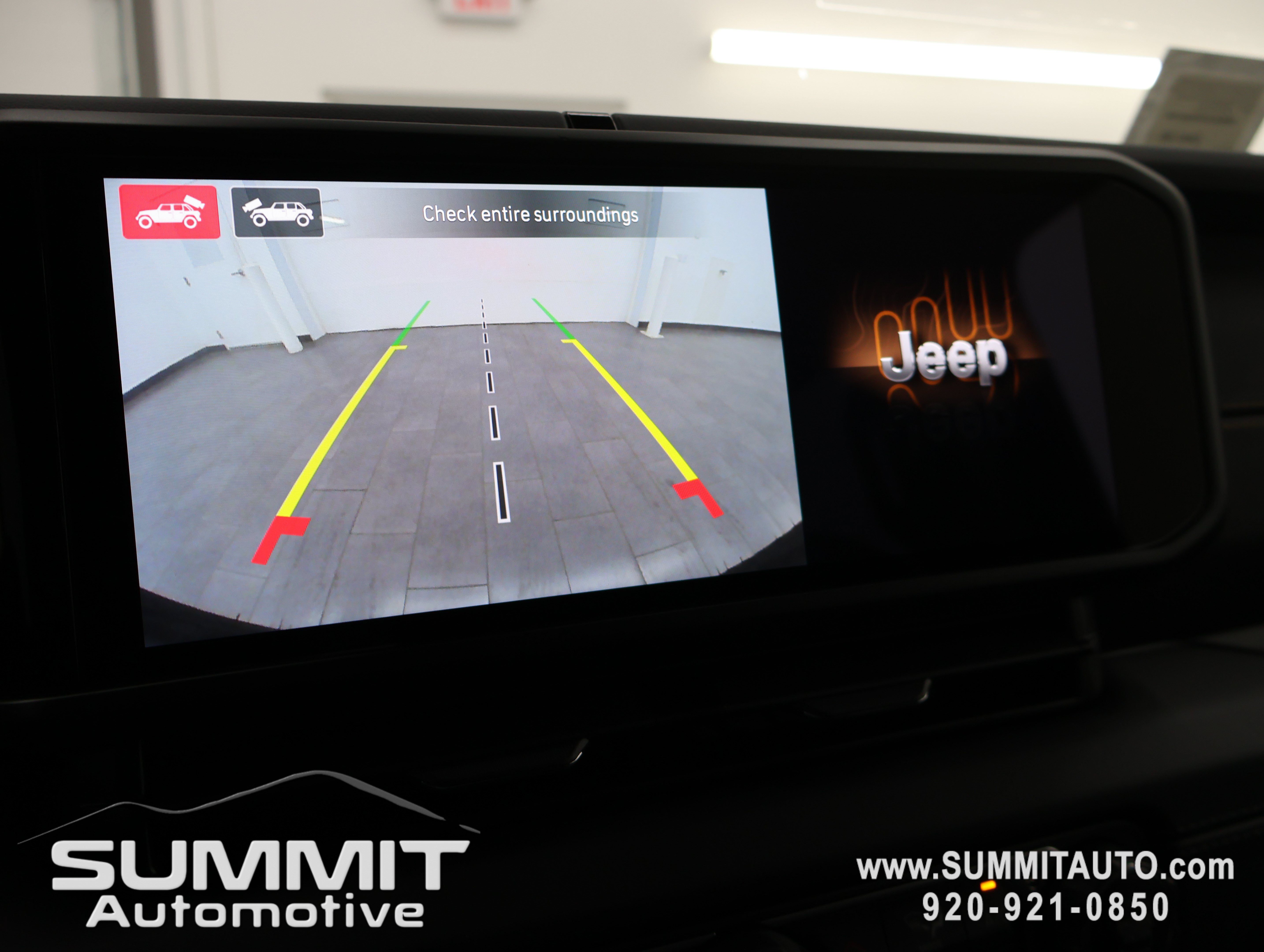 New 2027 Jeep Wrangler Unlimited Sahara AWD/4WD image 15