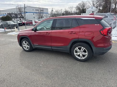 Used 2019 GMC Terrain SLE image 18