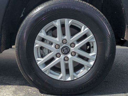 Used 2024 Toyota Tundra SR5 image 12