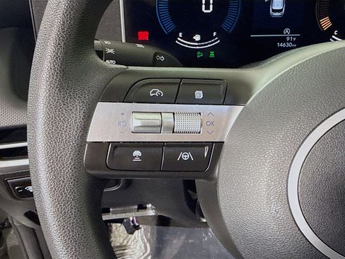 Used 2025 Hyundai Tucson SEL AWD/4WD image 14