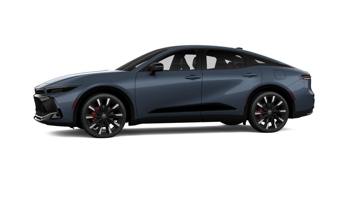 New 2027 Toyota Crown Platinum AWD/4WD image 3