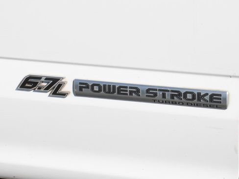 Used 2019 Ford F350 XLT image 45