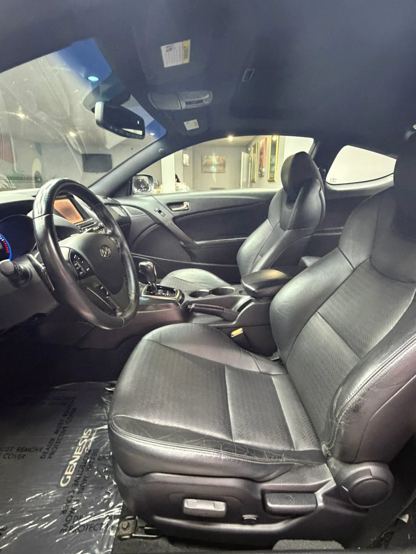 Used 2015 Hyundai Genesis 3.8 RWD image 13