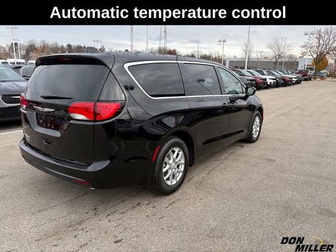 New 2026 Chrysler Voyager LX image 7