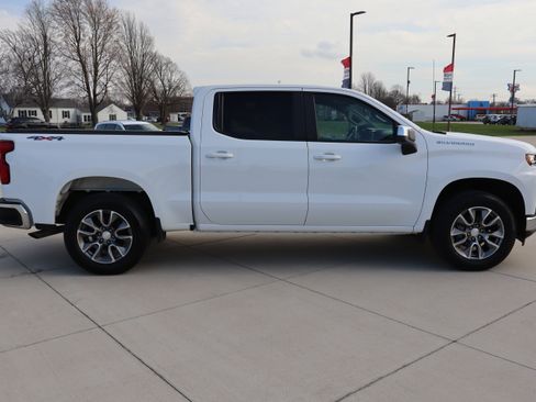 Used 2022 Chevrolet Silverado 1500 LT image 5
