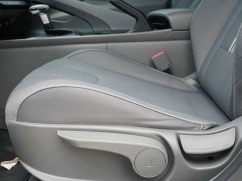 Used 2021 Hyundai Elantra SEL w/ Cargo Package FWD image 18