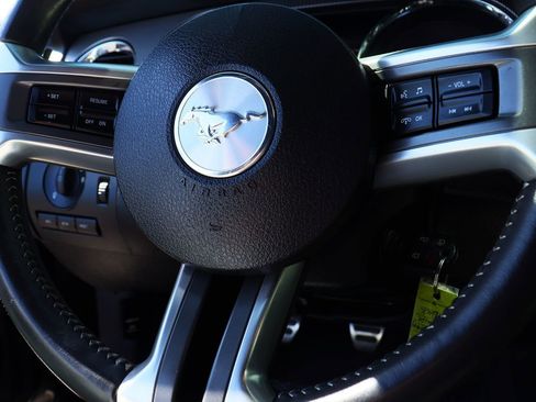 Used 2011 Ford Mustang GT Premium w/ Comfort Pkg image 49