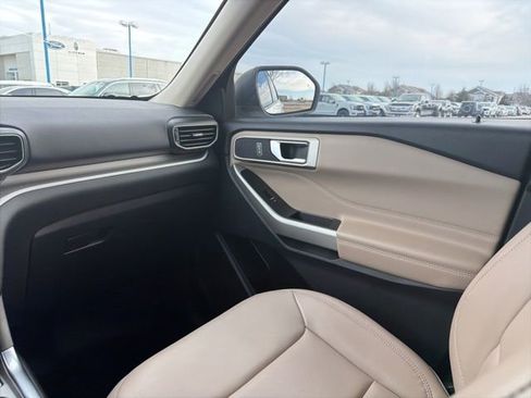 Certified 2023 Ford Explorer XLT w/ Equipment Group 202A image 20