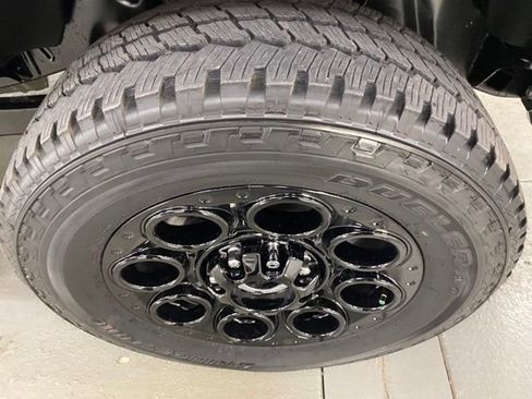 New 2025 Ford F250 Lariat w/ Lariat Ultimate Package image 4